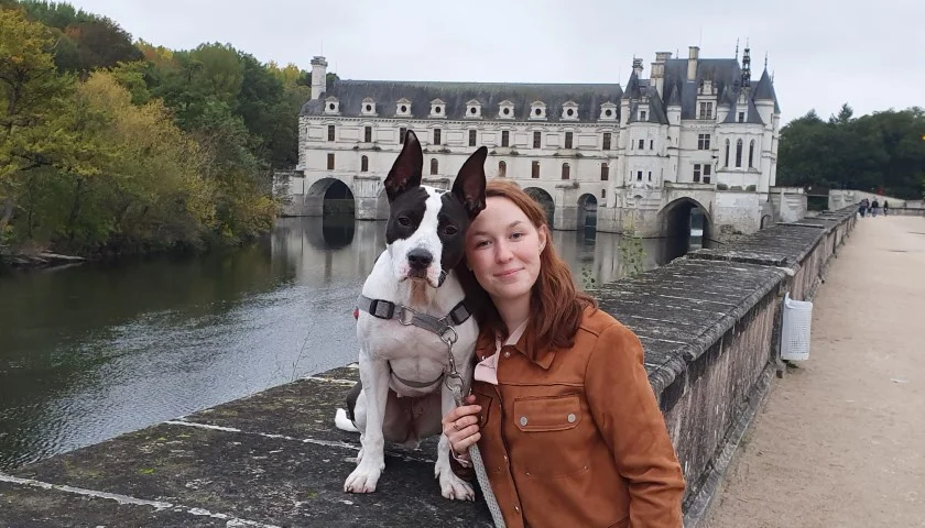 Image Marion avec sa chienne